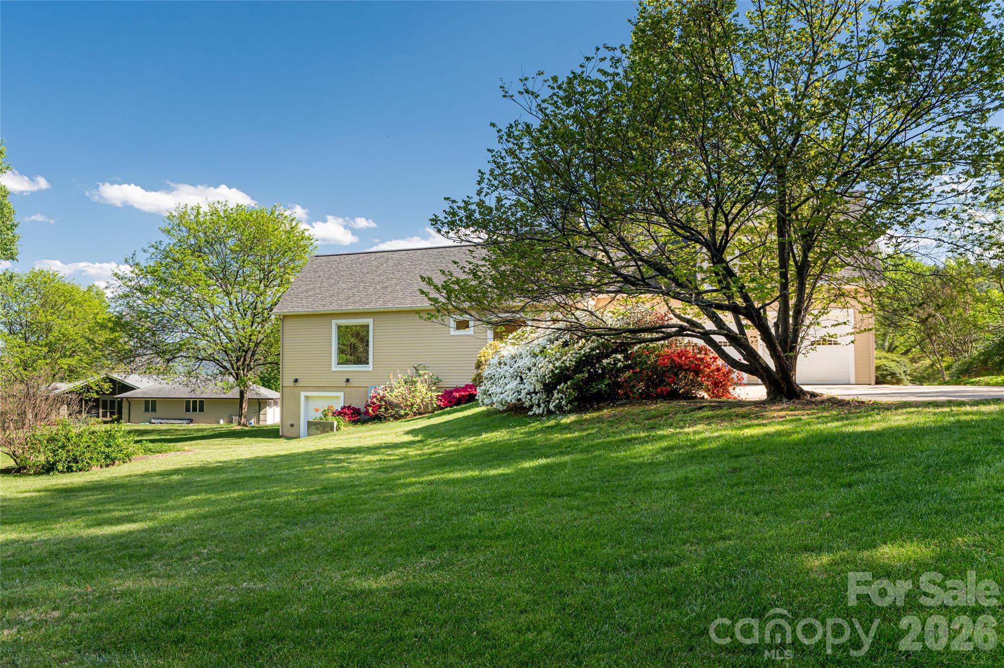 7 Ashley Road Asheville NC 28805