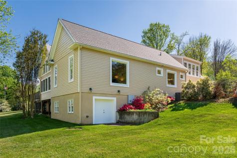 7 Ashley Road Asheville NC 28805