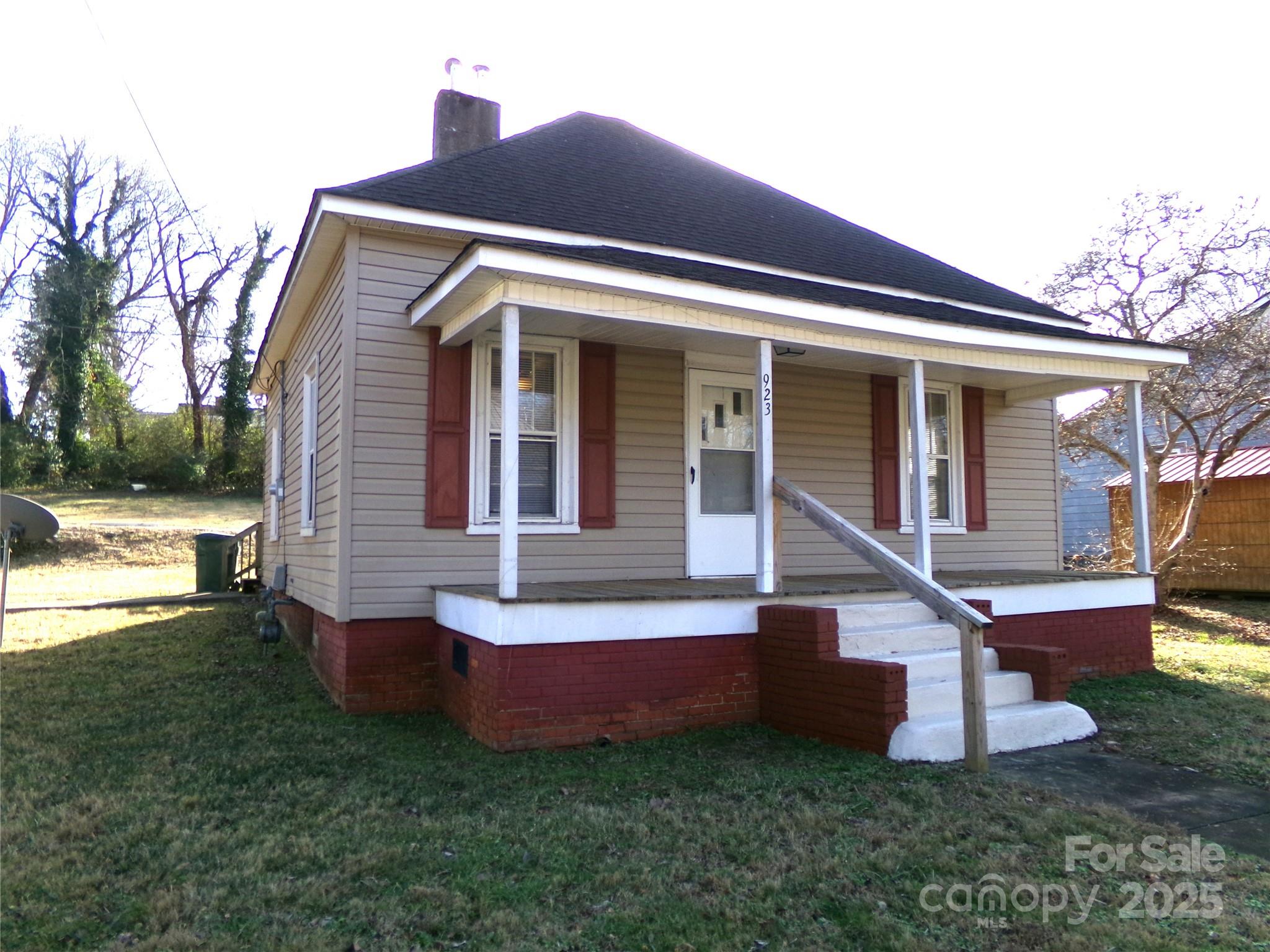 923 Efird Street Albemarle NC 28001