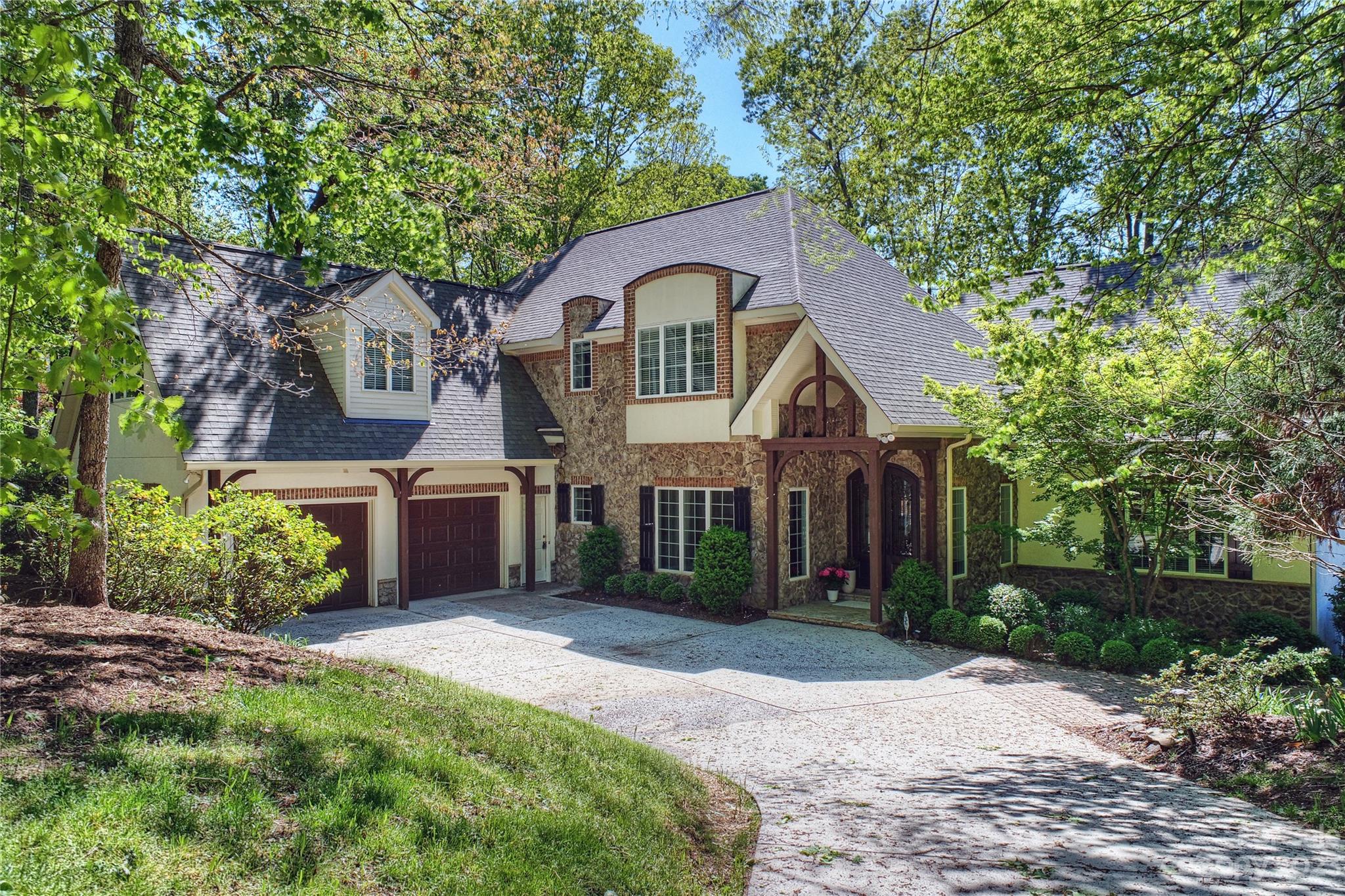 5431 Callander Court Charlotte NC 28277