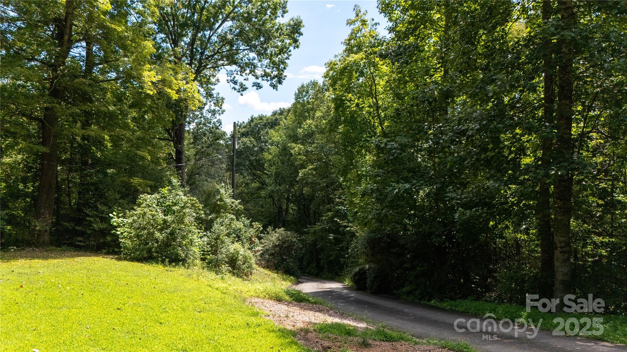 2038 Toms Creek Road Marion NC 28752