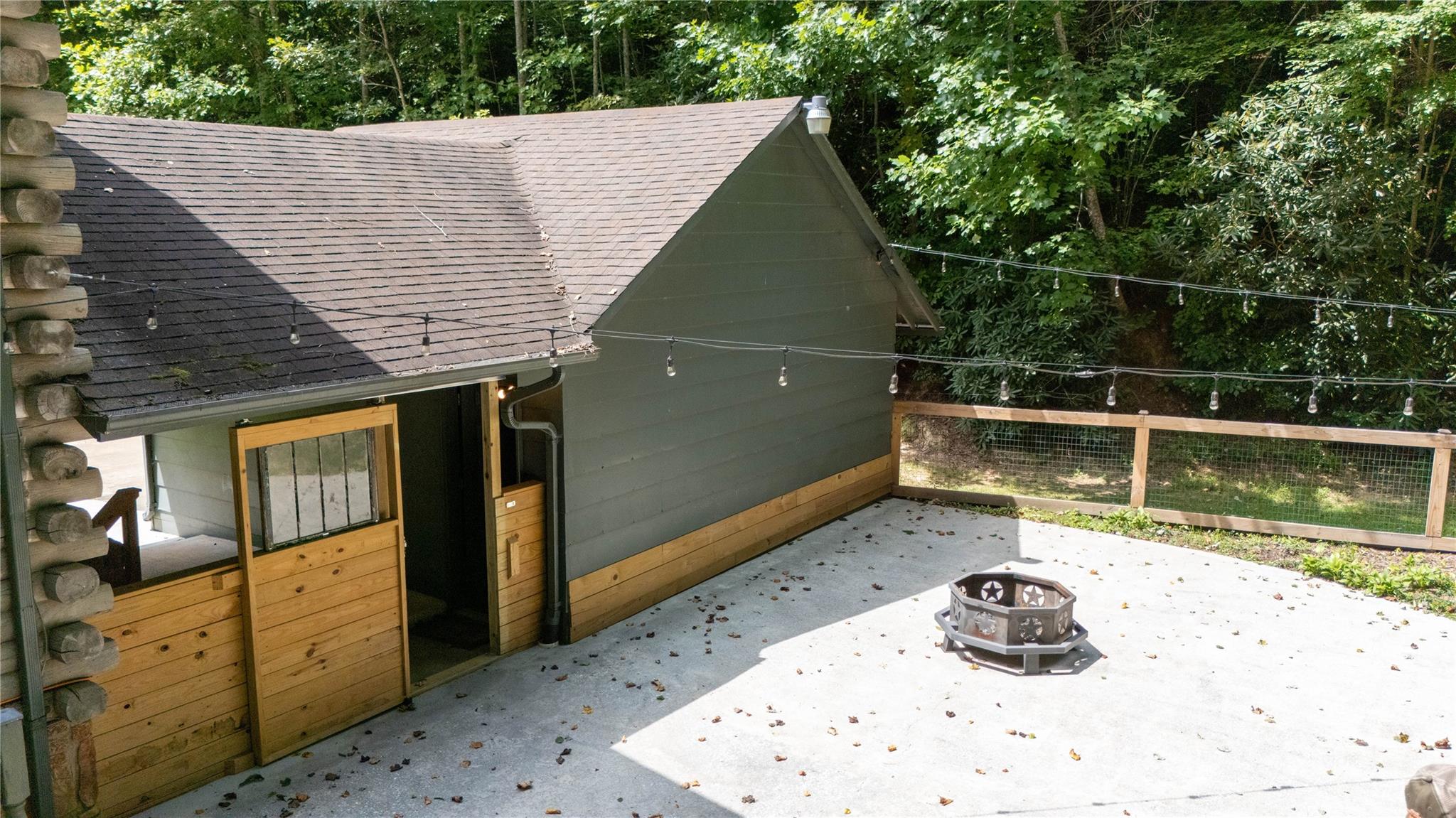2038 Toms Creek Road Marion NC 28752