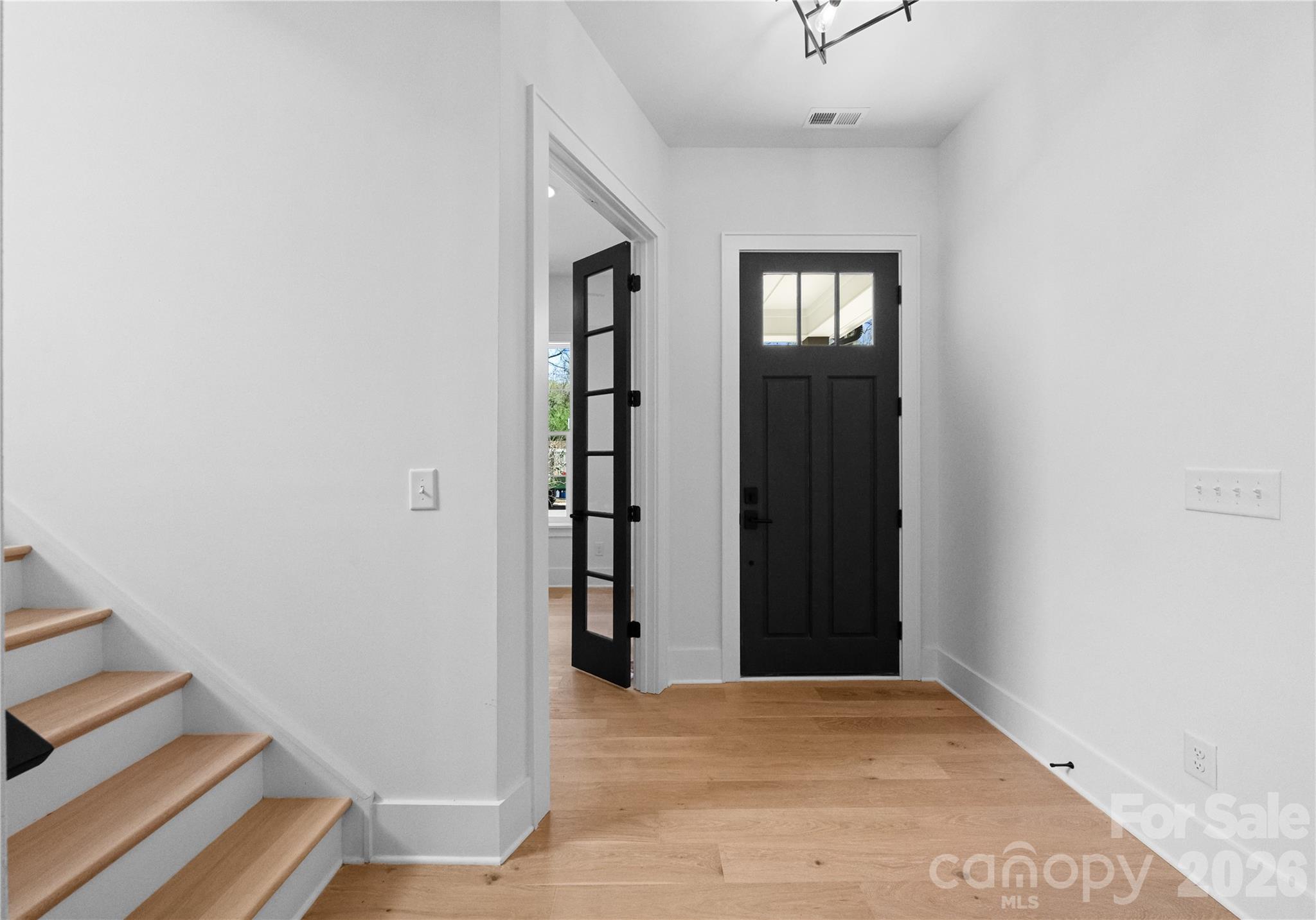 2013 South Street Charlotte NC 28208