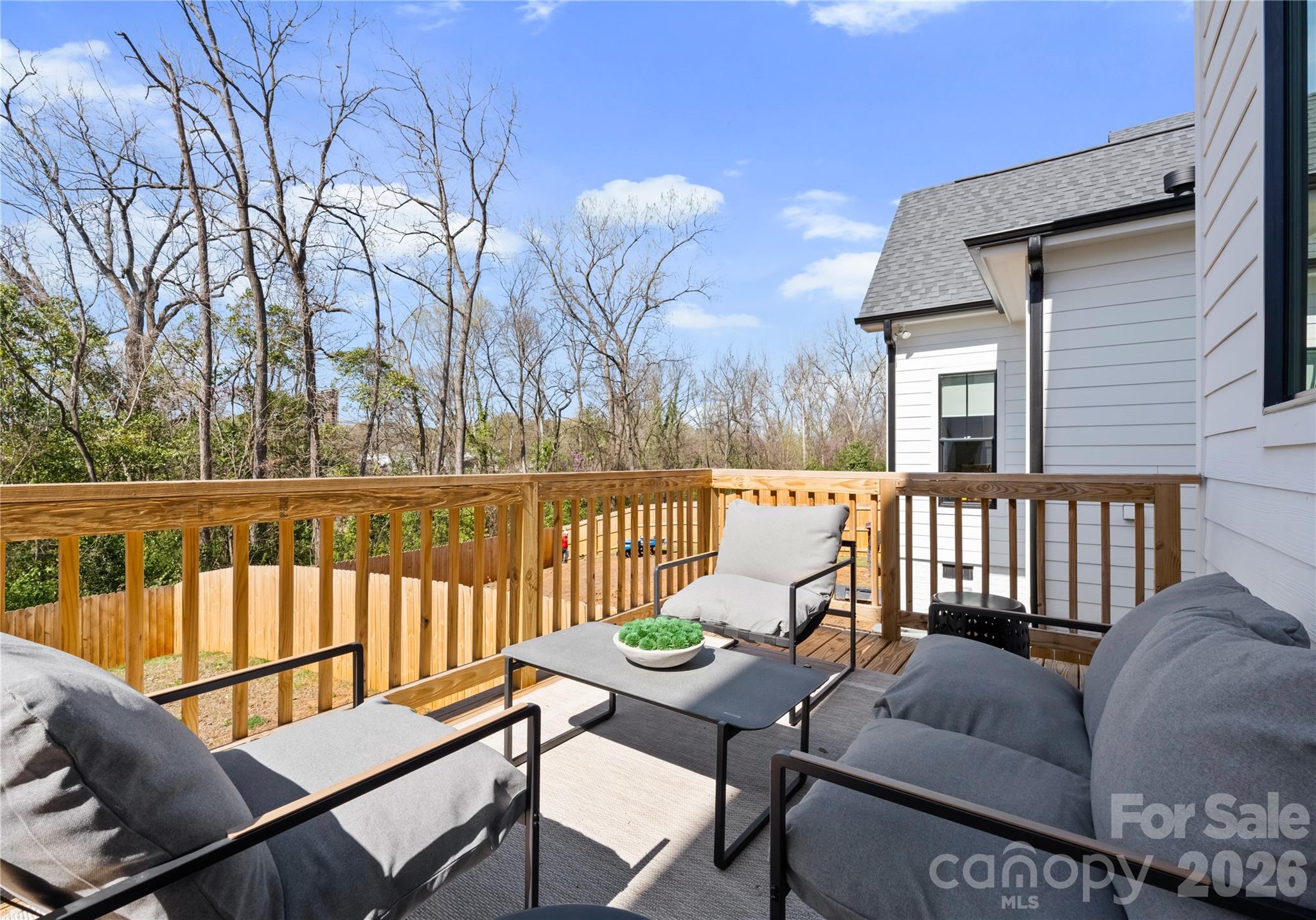 2013 South Street Charlotte NC 28208