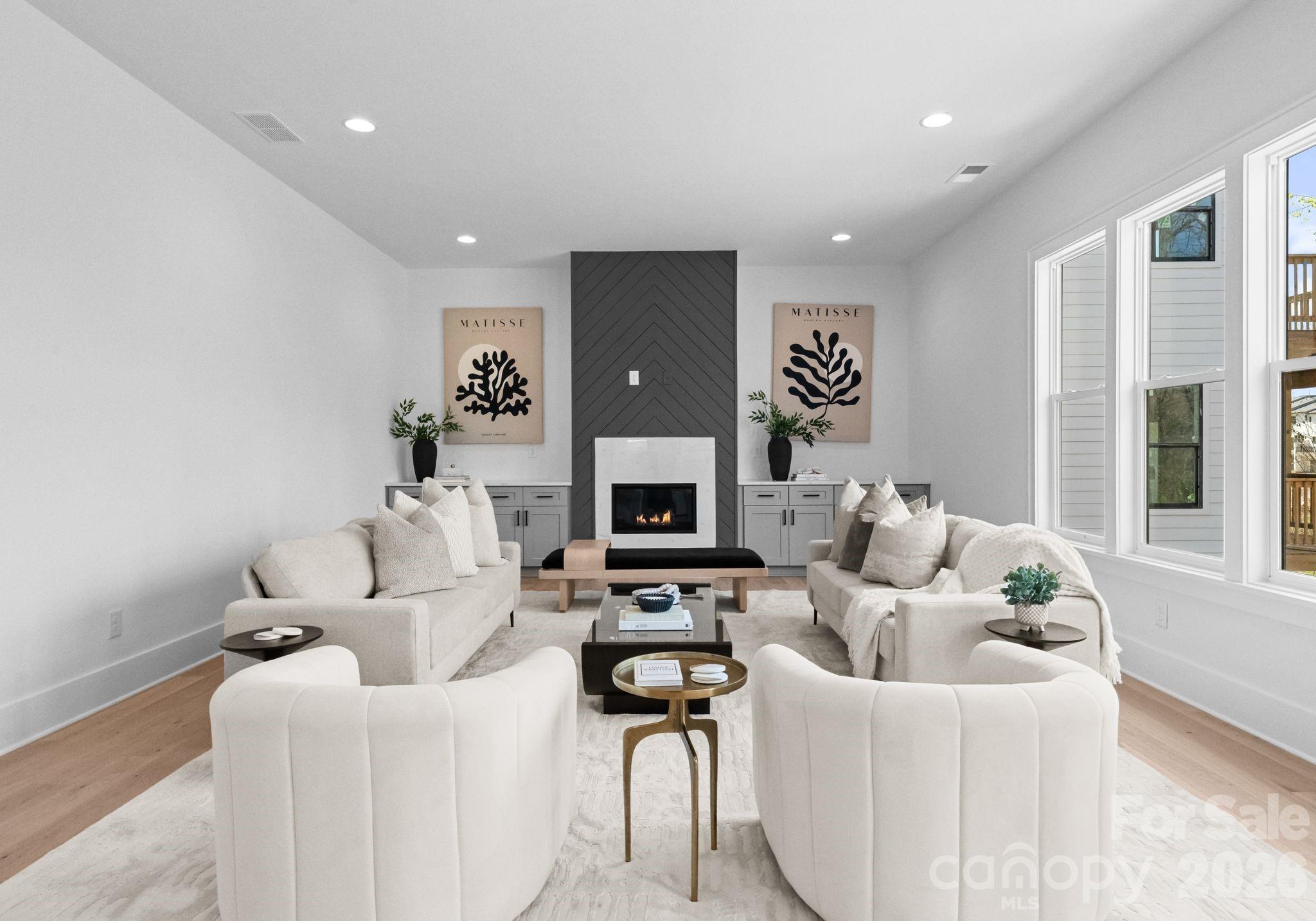 2013 South Street Charlotte NC 28208