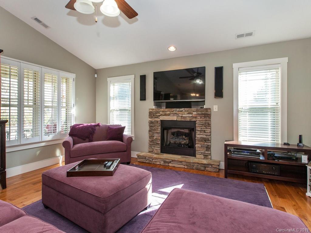 31 Flynn Branch Road Asheville NC 28804