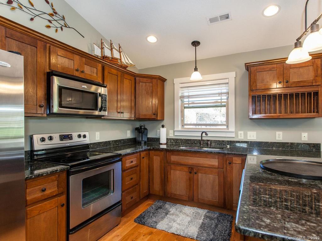 31 Flynn Branch Road Asheville NC 28804