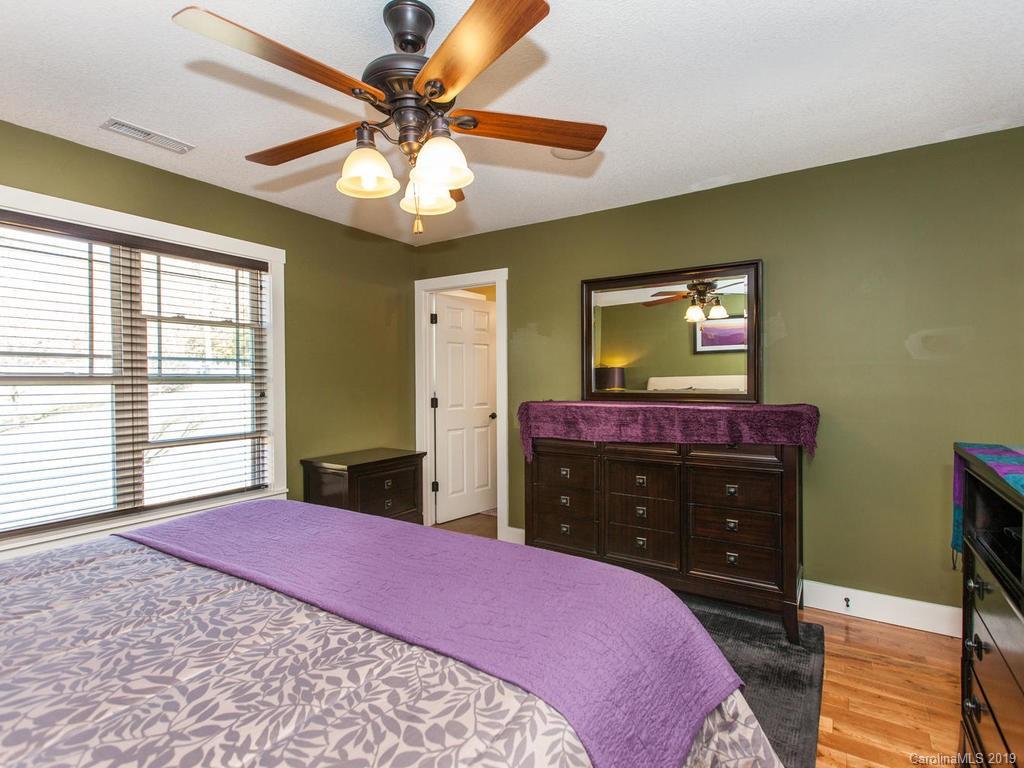 31 Flynn Branch Road Asheville NC 28804