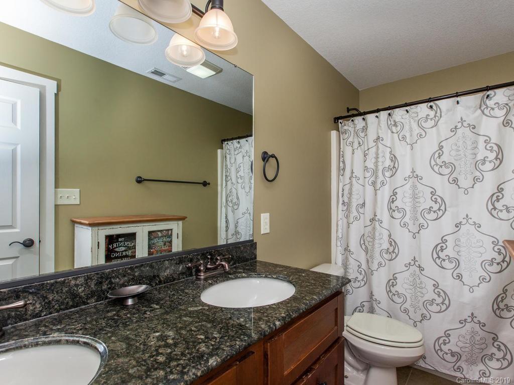 31 Flynn Branch Road Asheville NC 28804