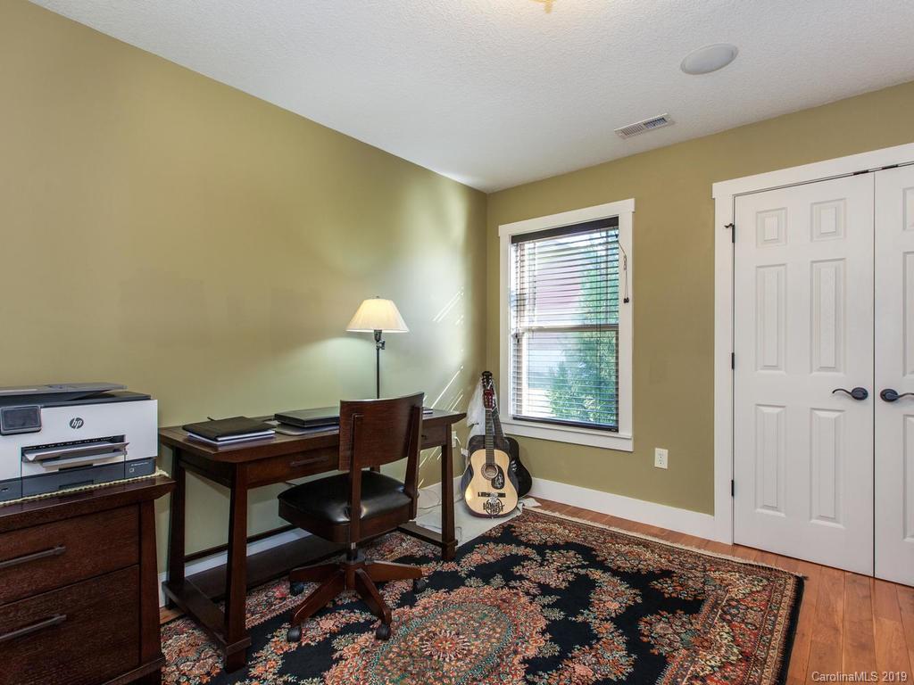 31 Flynn Branch Road Asheville NC 28804