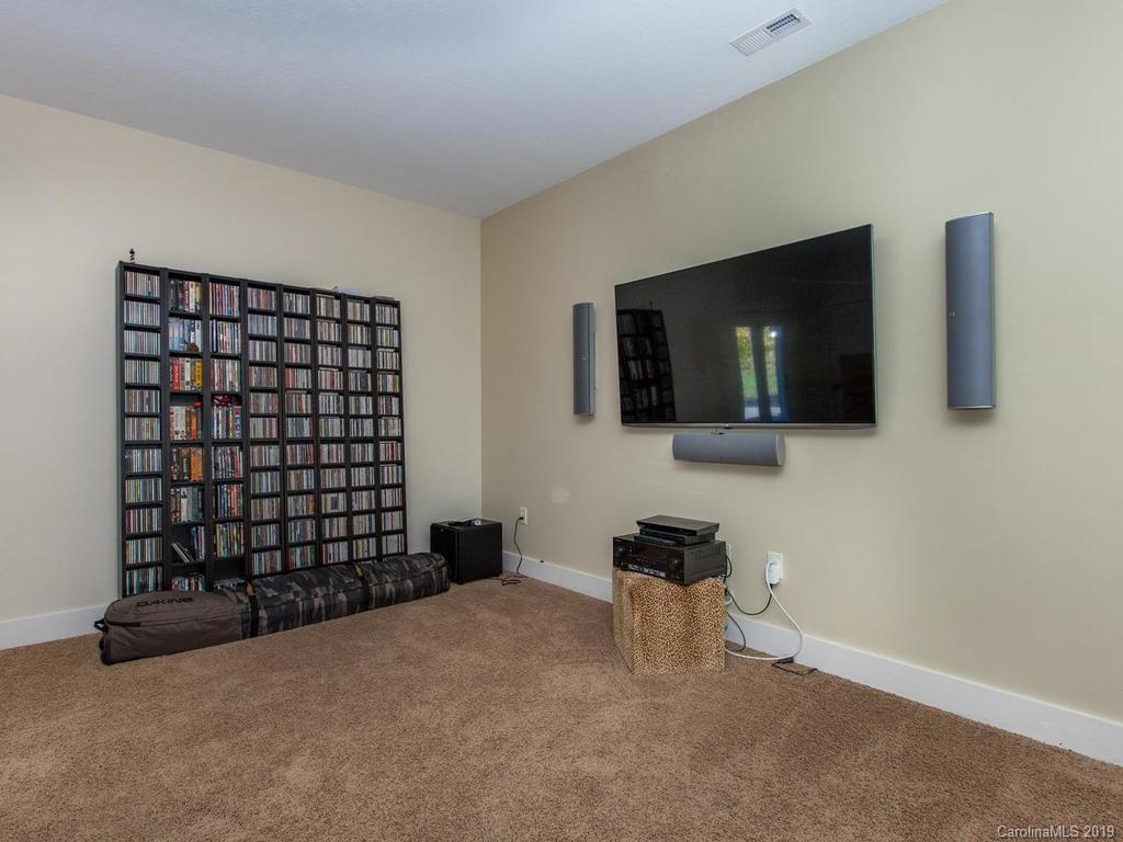 31 Flynn Branch Road Asheville NC 28804