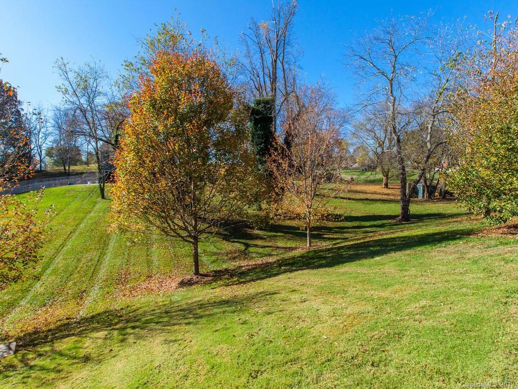 31 Flynn Branch Road Asheville NC 28804