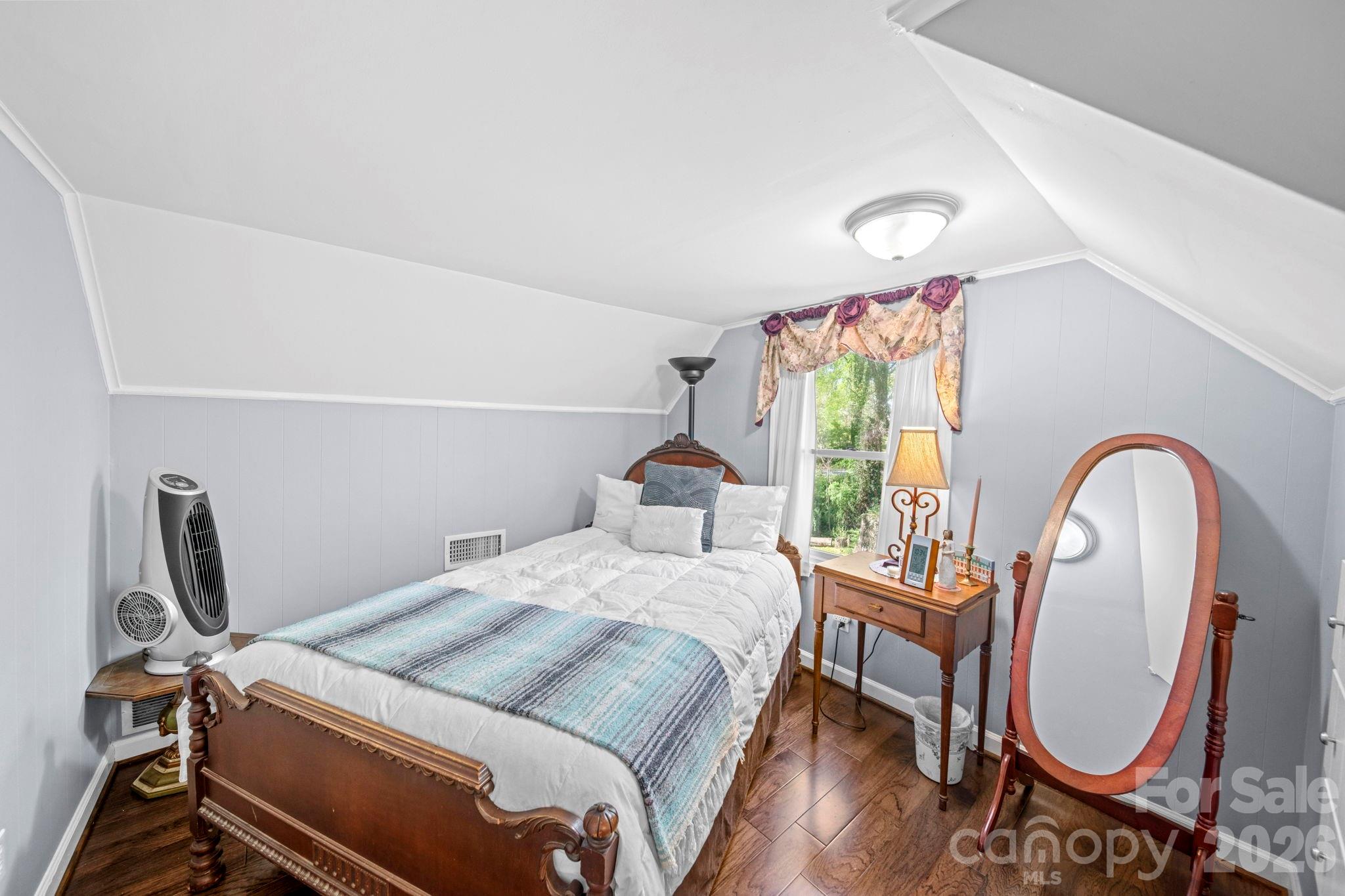 421 Tywood Street NE Lenoir NC 28645