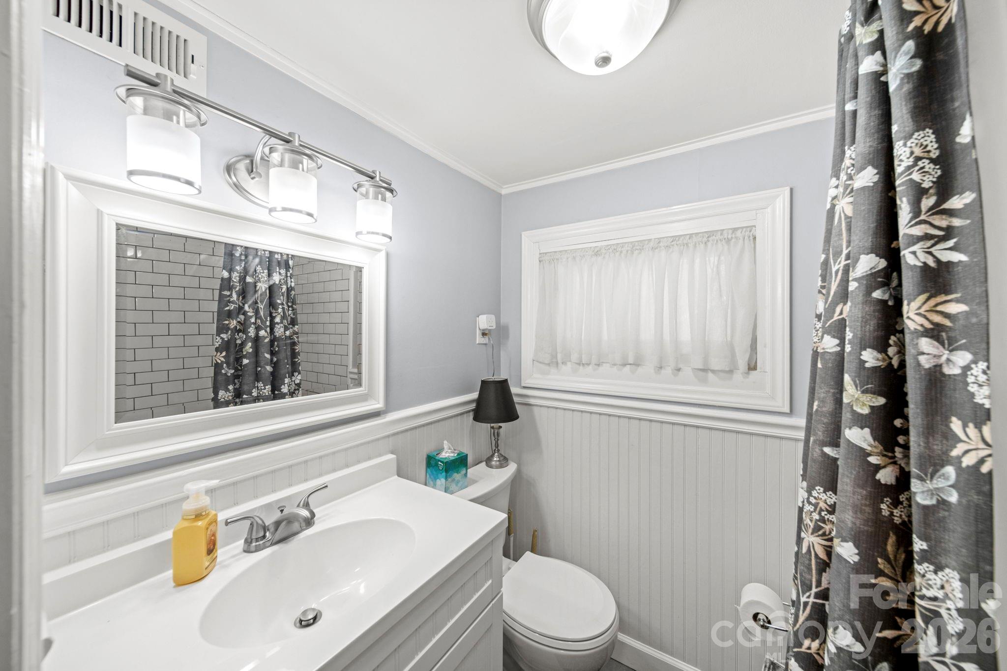 421 Tywood Street NE Lenoir NC 28645