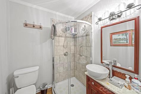 421 Tywood Street NE Lenoir NC 28645