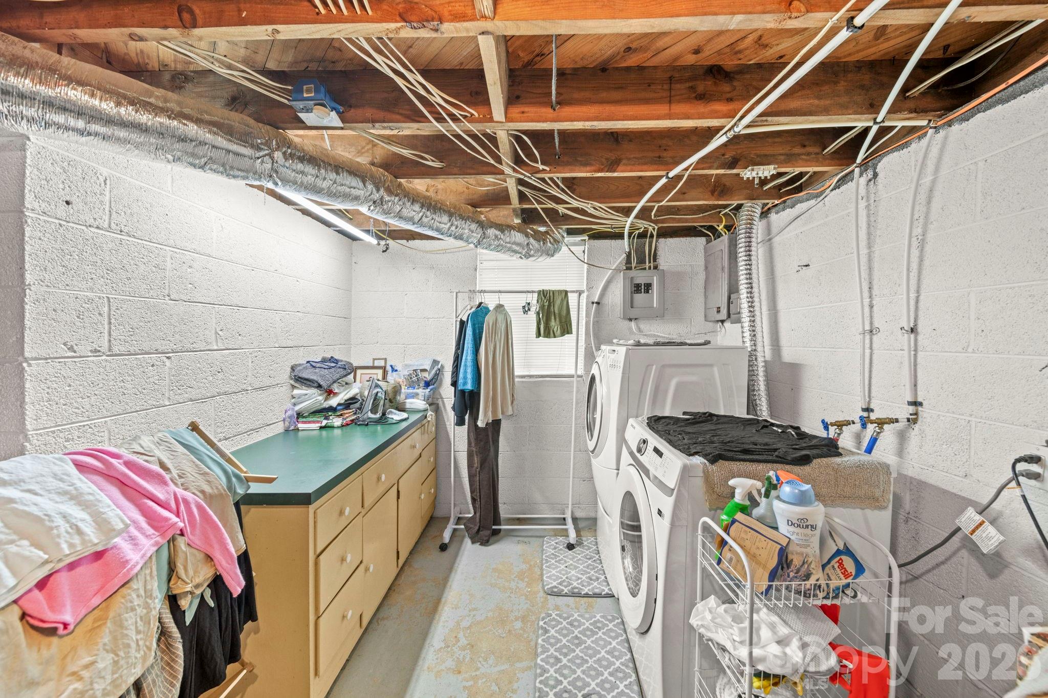 421 Tywood Street NE Lenoir NC 28645
