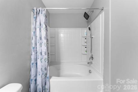 2772 Stonefield Crossing Drive Winston Salem NC 27107