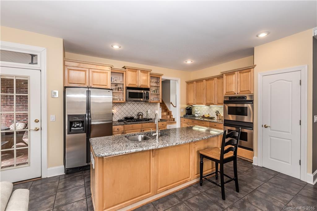 9016 Arrington Manor Place Charlotte NC 28277
