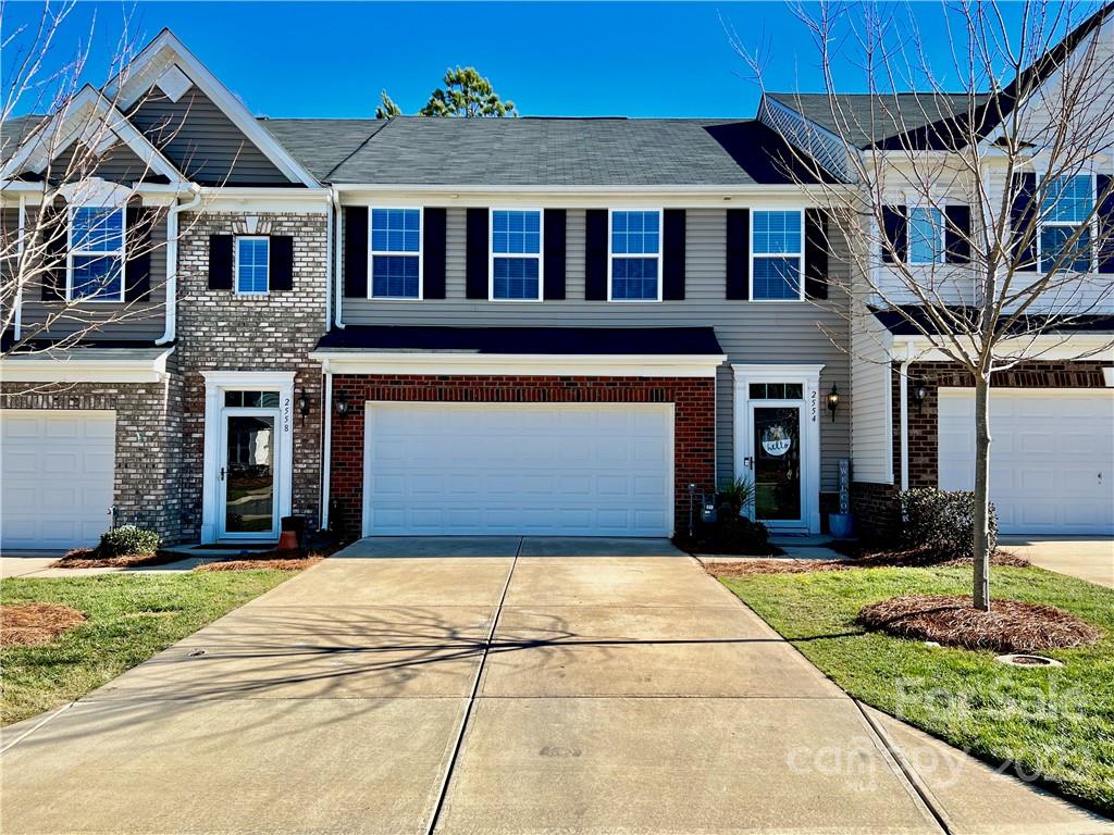 2554 Norman Isle Drive Denver NC 28037