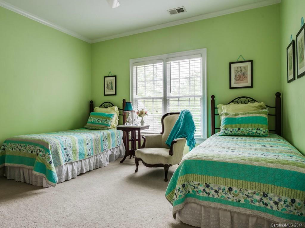 12331 Pine Valley Club Drive Charlotte NC 28277