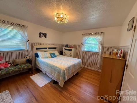 2121 Union Grove Road Lenoir NC 28645