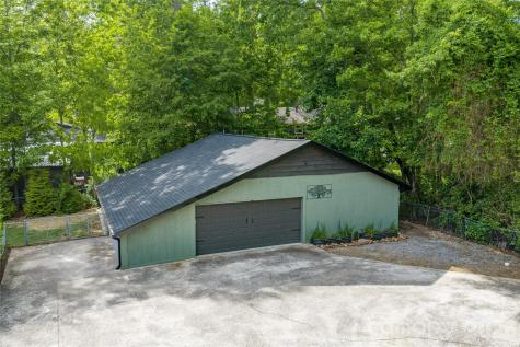 19 Chipping Green Drive Arden NC 28704