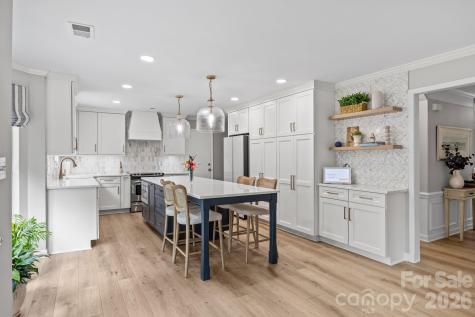 137 Paseo Drive Mooresville NC 28117
