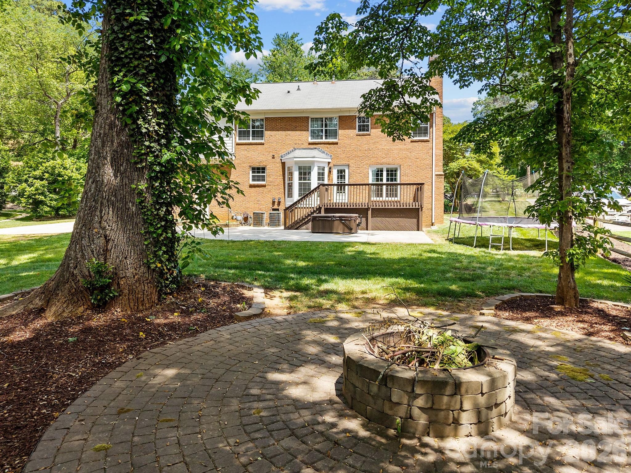 137 Paseo Drive Mooresville NC 28117