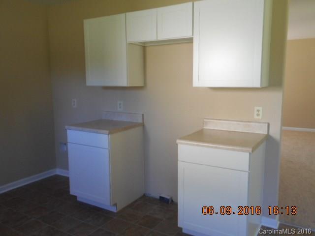 6730 Wandering Creek Drive Charlotte NC 28216