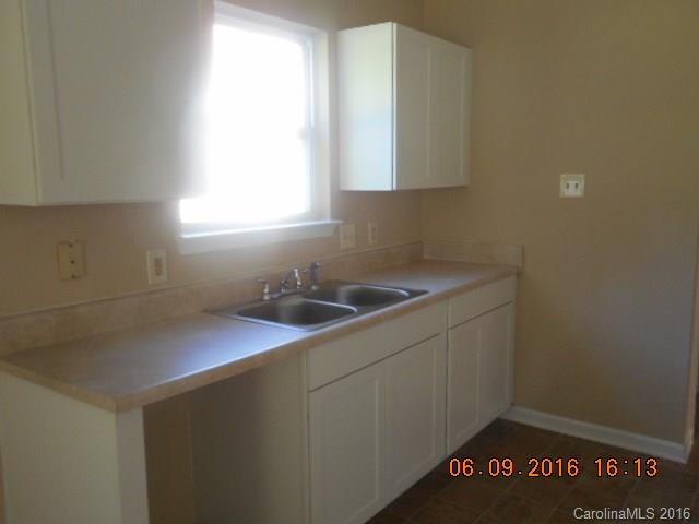 6730 Wandering Creek Drive Charlotte NC 28216