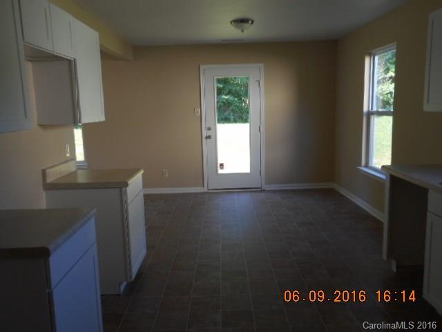 6730 Wandering Creek Drive Charlotte NC 28216