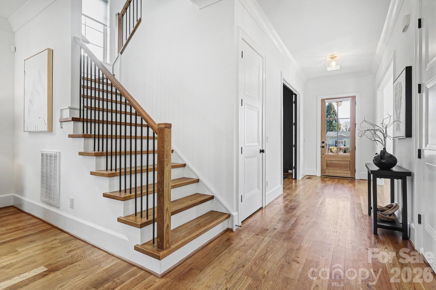 2852 Dorchester Place Charlotte NC 28209