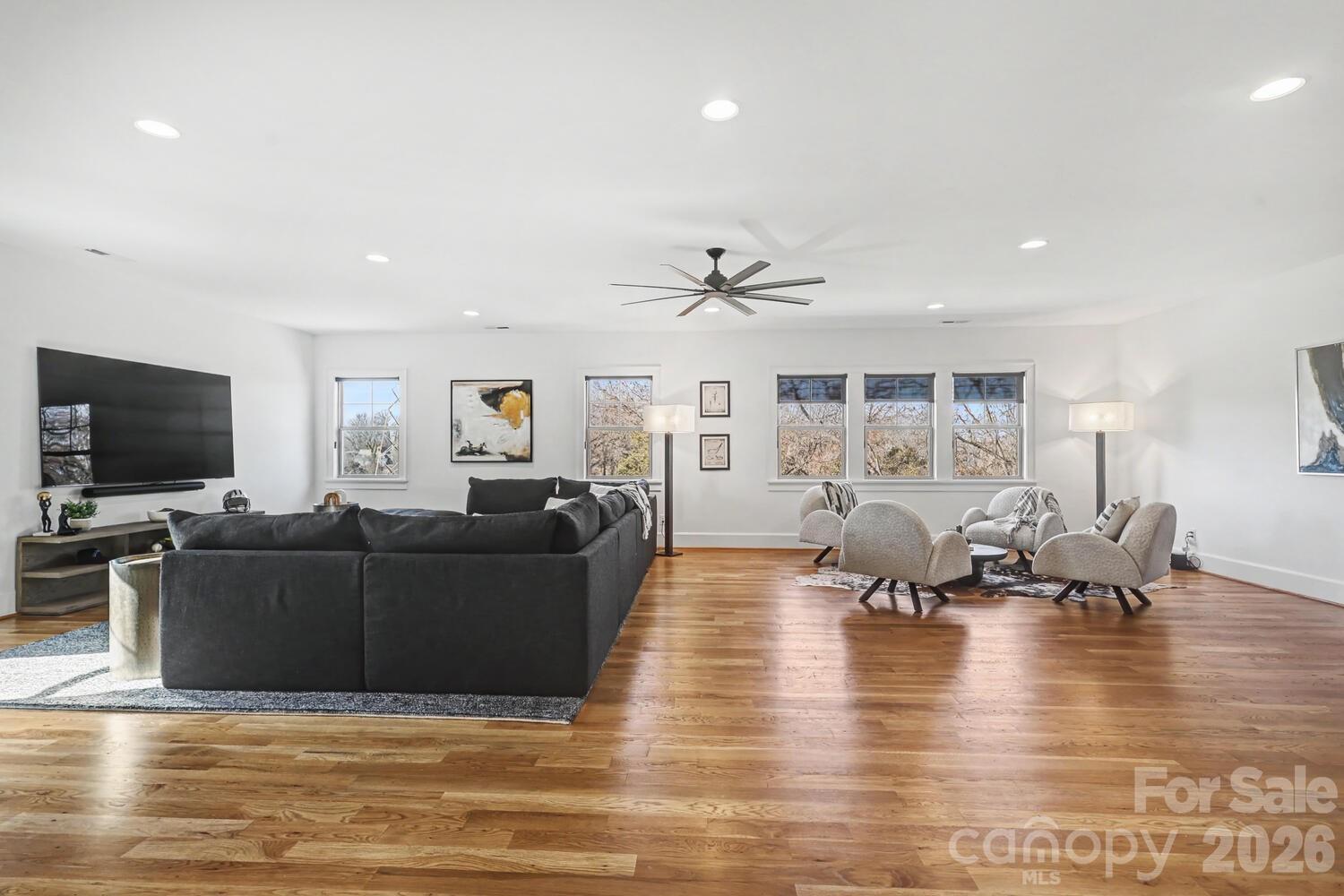 2852 Dorchester Place Charlotte NC 28209