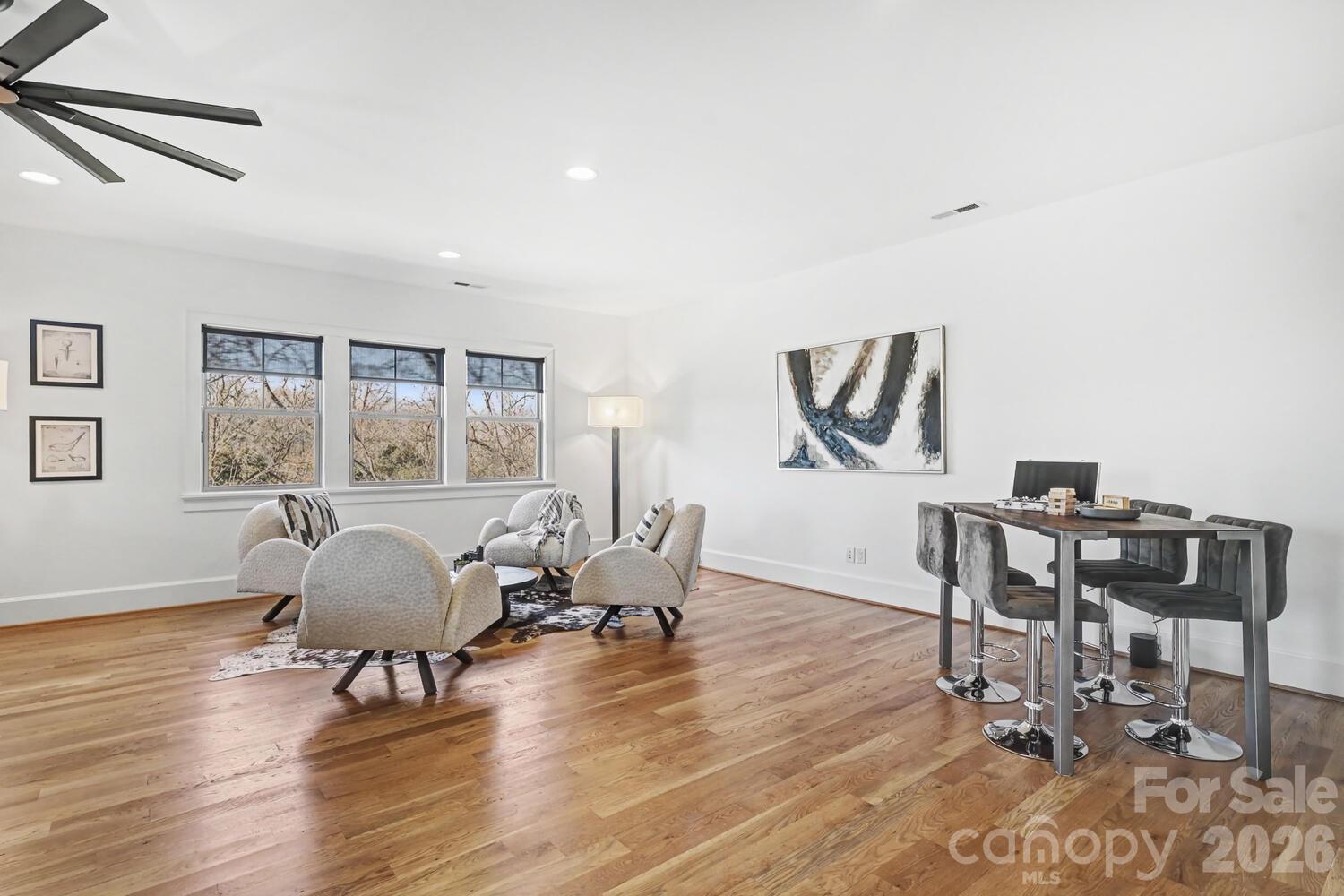 2852 Dorchester Place Charlotte NC 28209