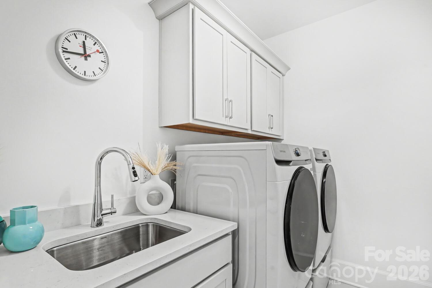 2852 Dorchester Place Charlotte NC 28209