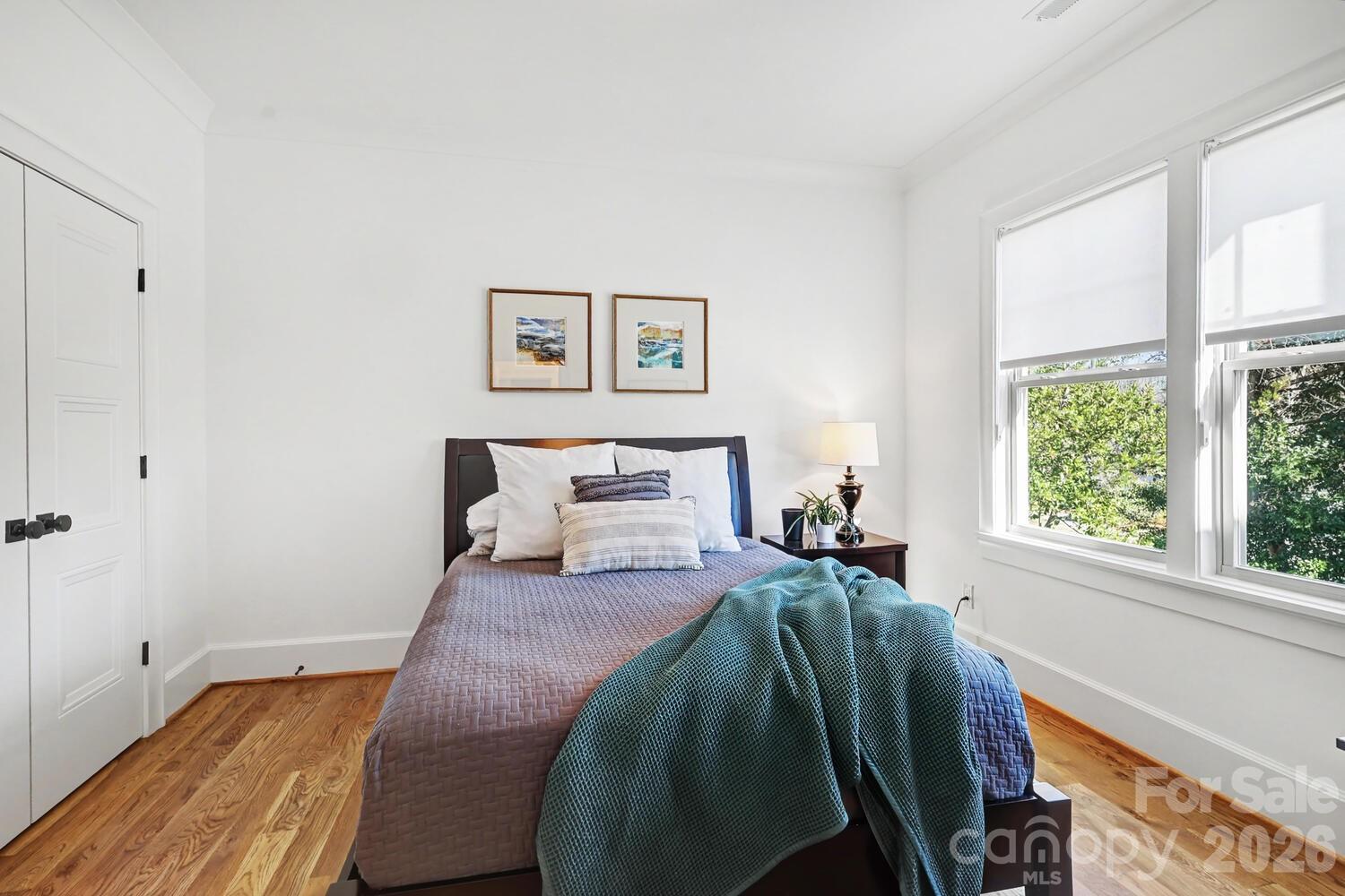 2852 Dorchester Place Charlotte NC 28209