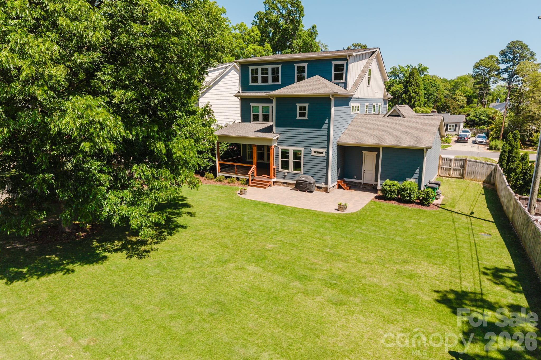 2852 Dorchester Place Charlotte NC 28209