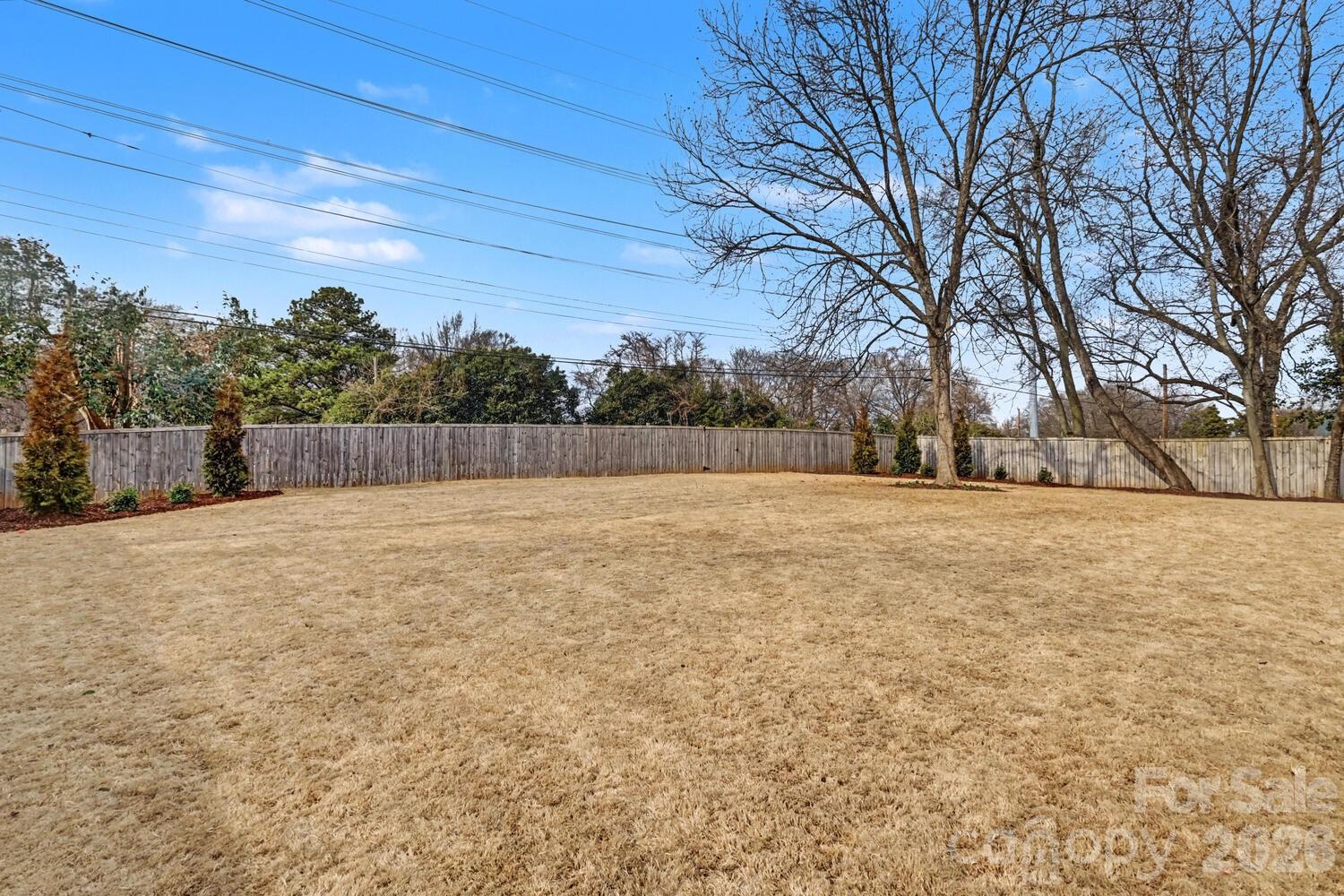 2852 Dorchester Place Charlotte NC 28209