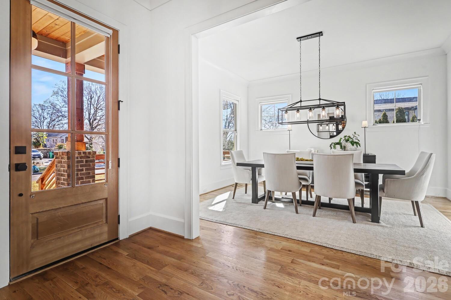 2852 Dorchester Place Charlotte NC 28209