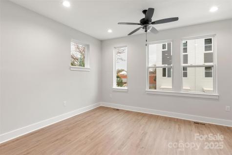 1425 Collier Walk Alley Charlotte NC 28205