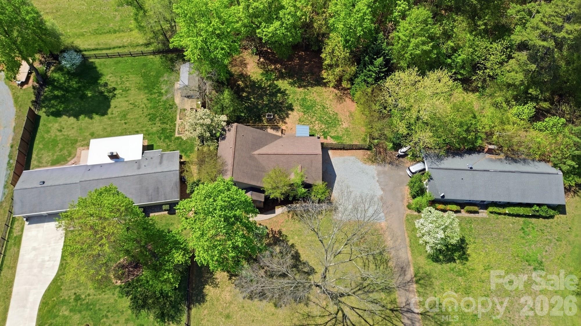 2036 Hickory Hills Drive Denver NC 28037