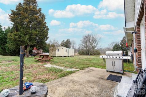 111 Hicks Road Grover NC 28073