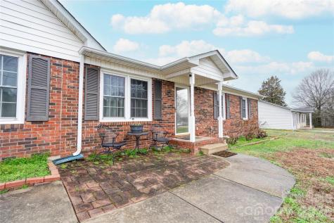111 Hicks Road Grover NC 28073