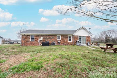 111 Hicks Road Grover NC 28073
