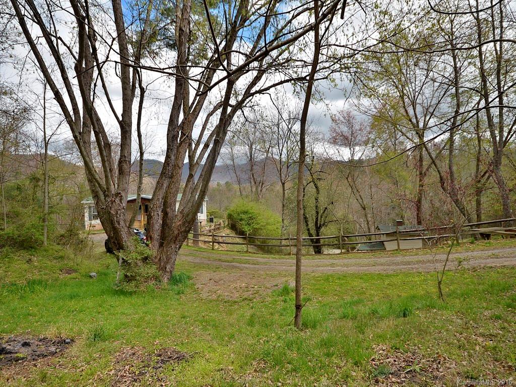 103 Plantation Cove Canton NC 28716