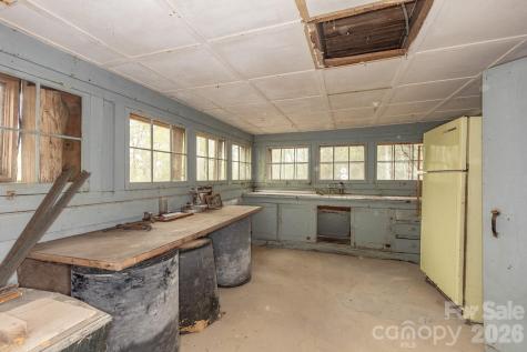 1971 Swiss Pine Lake Drive Spruce Pine NC 28777
