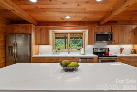 150 Avondale Ridge Road Asheville NC 28803