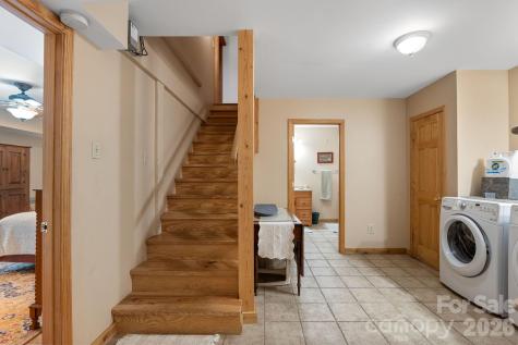 150 Avondale Ridge Road Asheville NC 28803