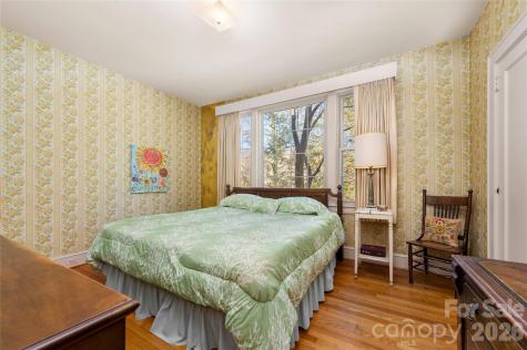 226 School Road Asheville NC 28806