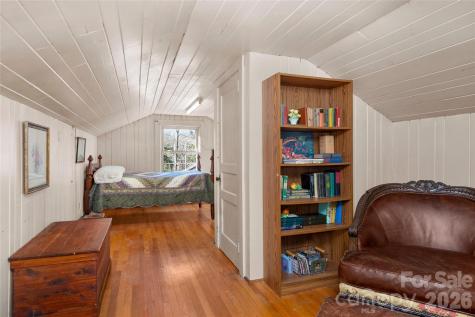 226 School Road Asheville NC 28806